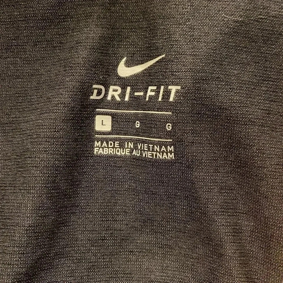 Ladies Tennessee Nike Dri-Fit shirt - Picture 3 of 3